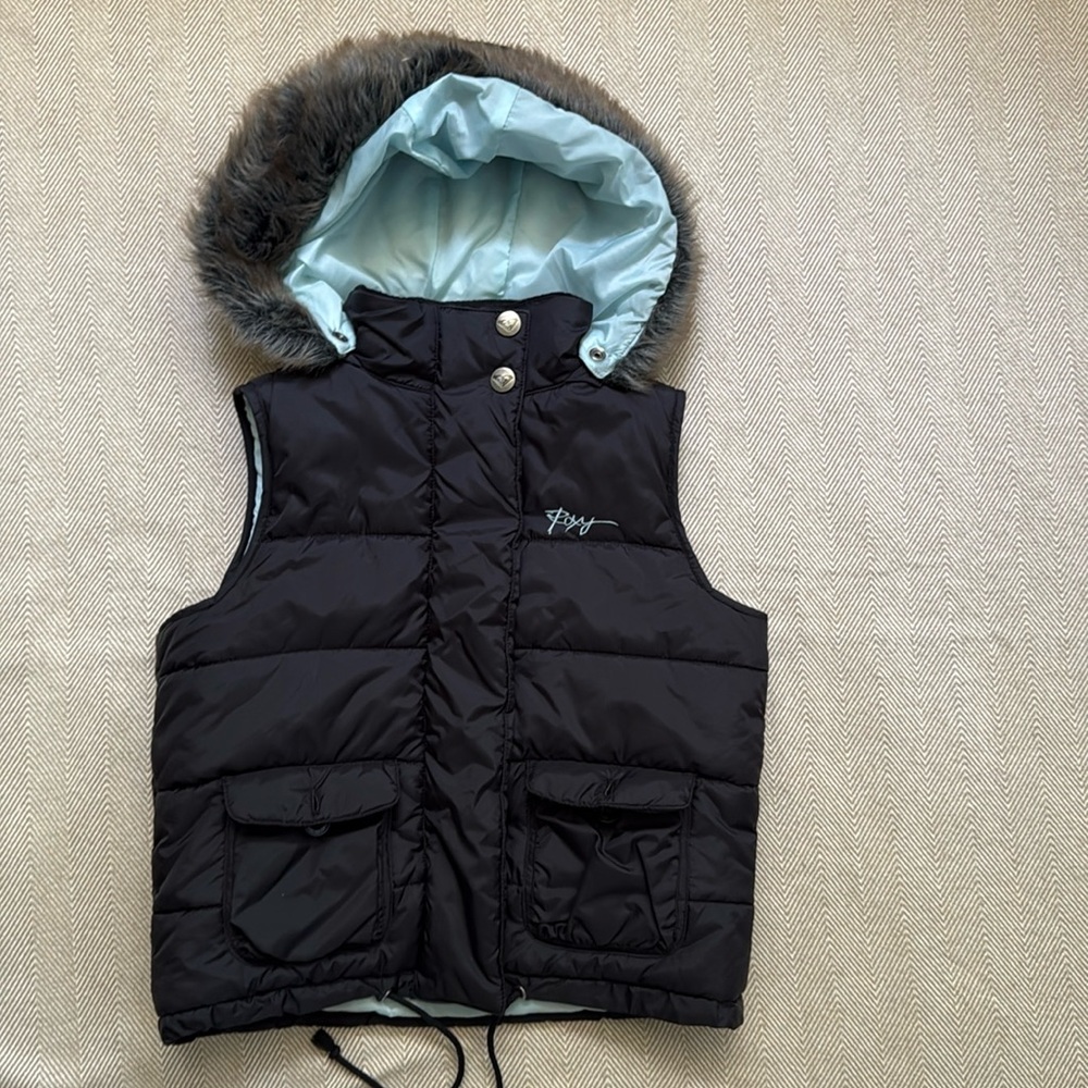 Black Puffer Roxy Vest with Fur Hood